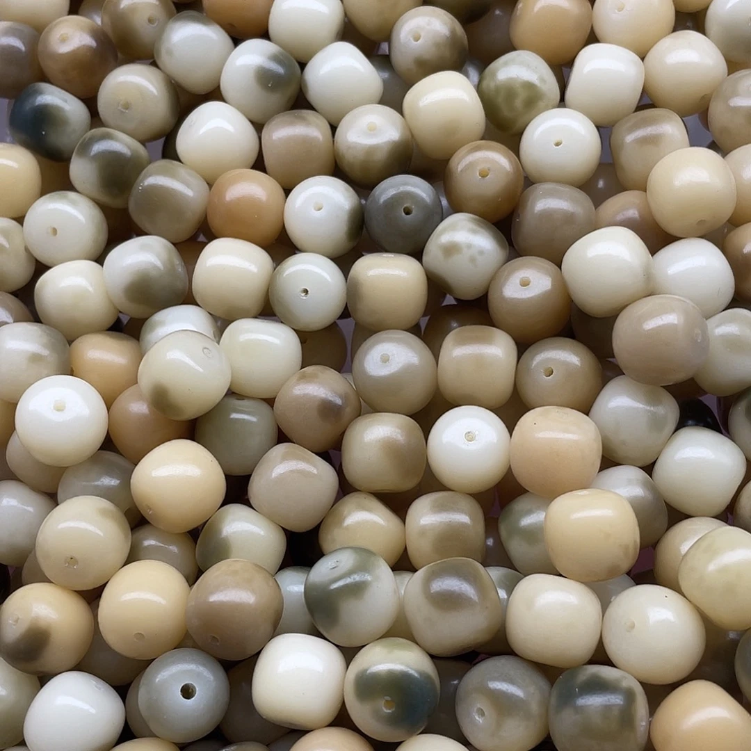 白玉菩提吊坠14糯米飘花桶60颗