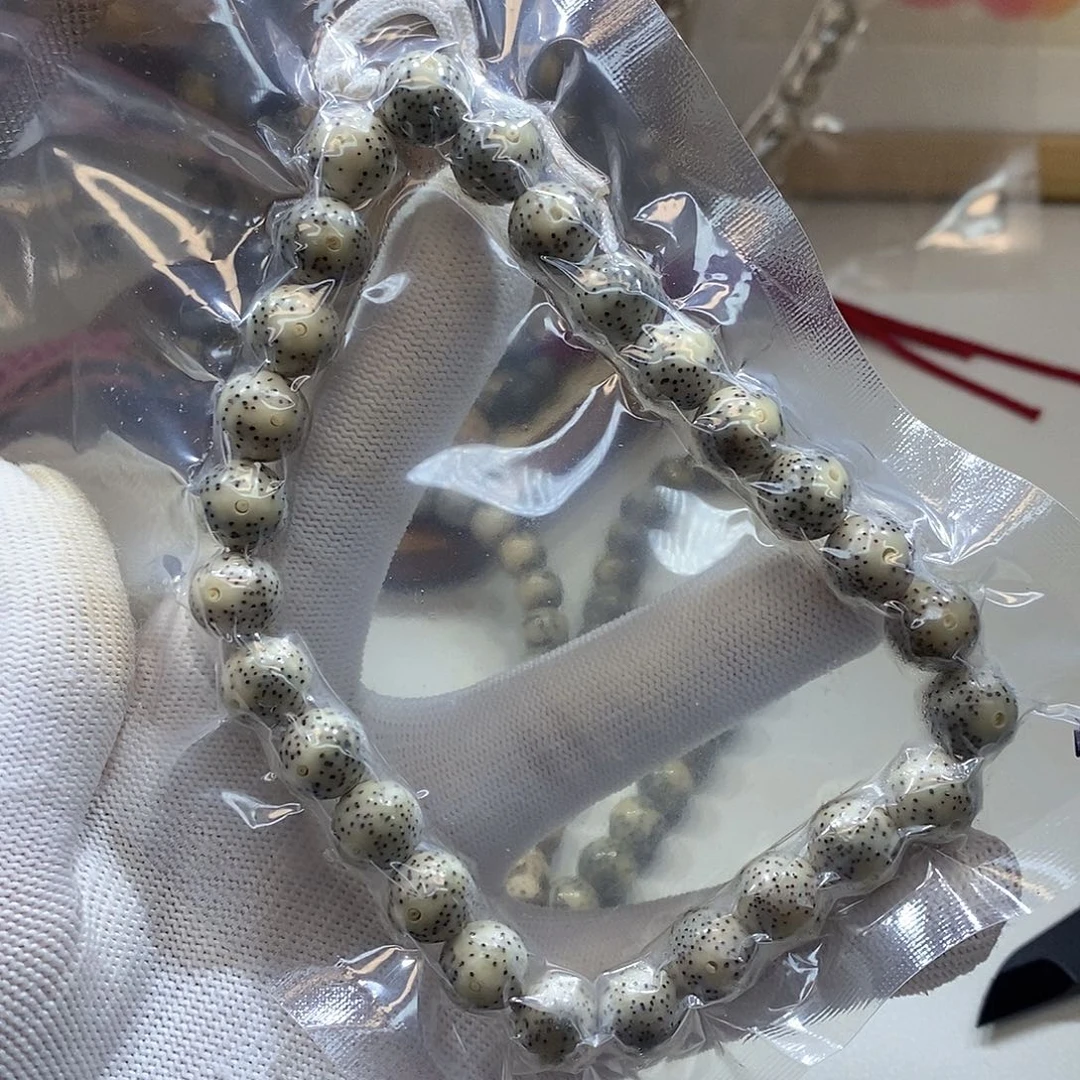 星月菩提吊坠10圆石玉手持