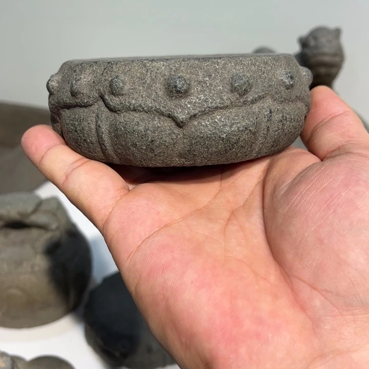 正****石材青石绿豆青底座