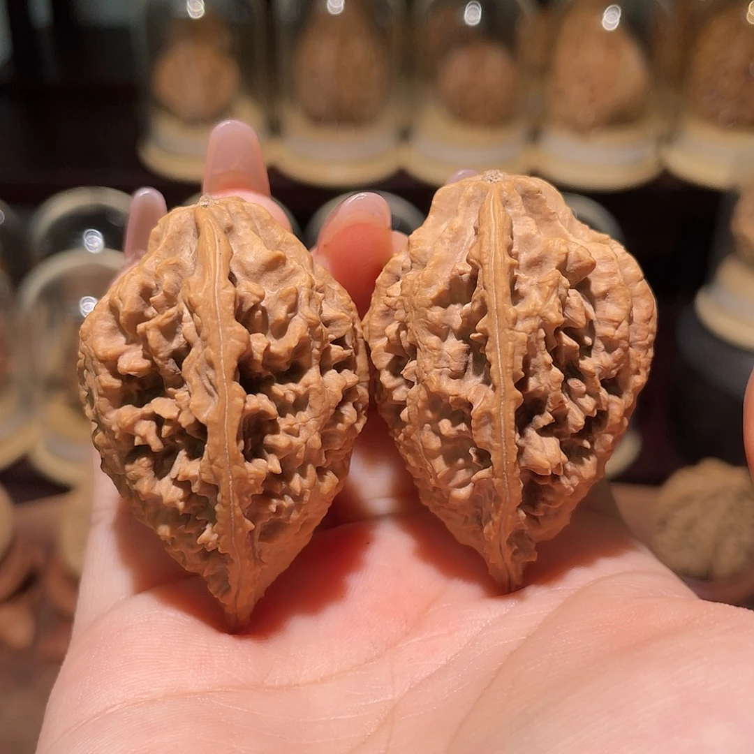 文玩核桃把件梅花锤