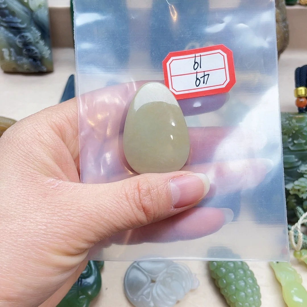 未镶嵌和田玉挂件