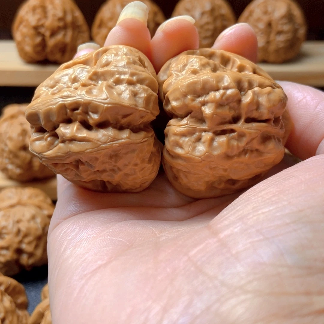 洱***海文玩核桃吊坠蛤蟆头