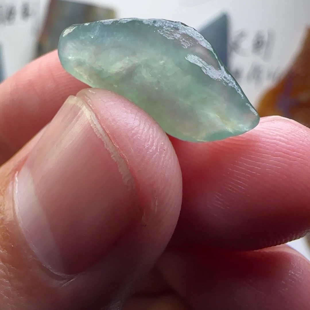 定制翡翠未镶嵌不包工