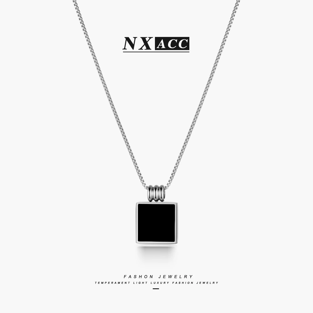 钛钢项链 X-1168黑色几何方牌项链女简约冷淡风百搭锁骨链无事牌