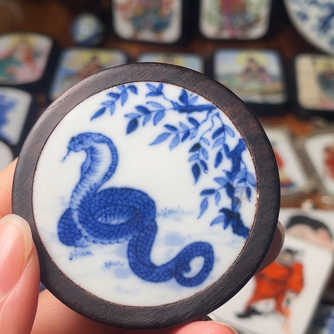 摆件用****1瓷片挂件一个
