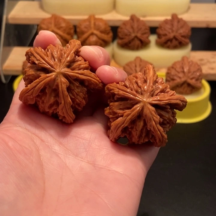 文玩核桃把件蚝****物文玩核桃