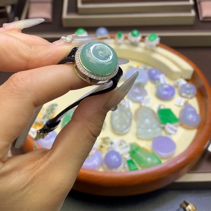 翡翠颈饰银S925镶嵌手链