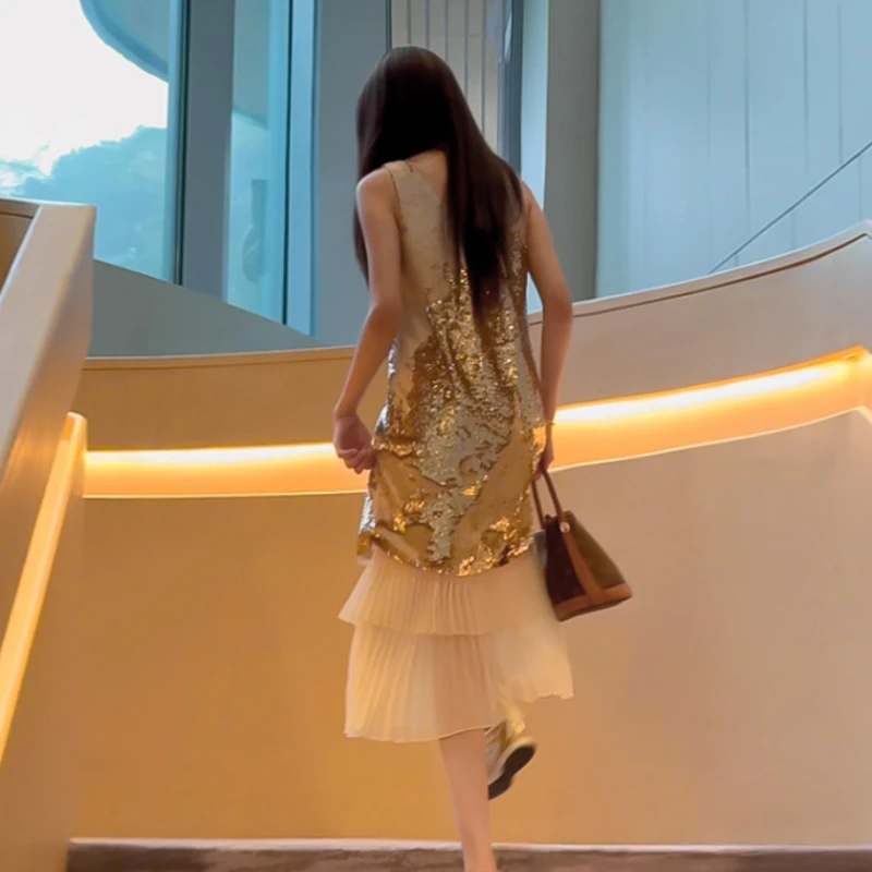 氛围感重工亮片人鱼姬连衣裙女设计感气质百搭显瘦一衣两穿式裙子