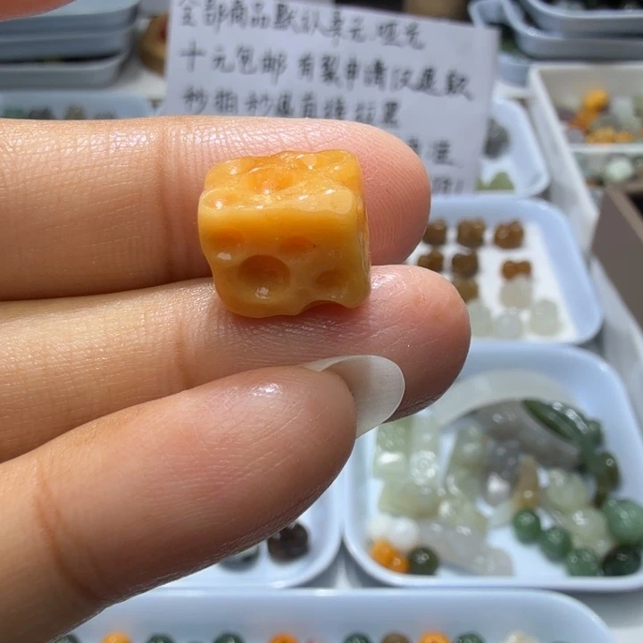 未镶嵌和田玉珠宝半成品