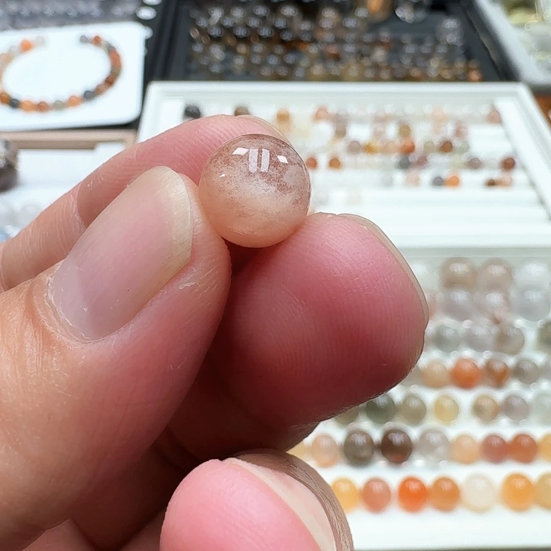 露***易水晶珠宝半成品未镶嵌天然水晶