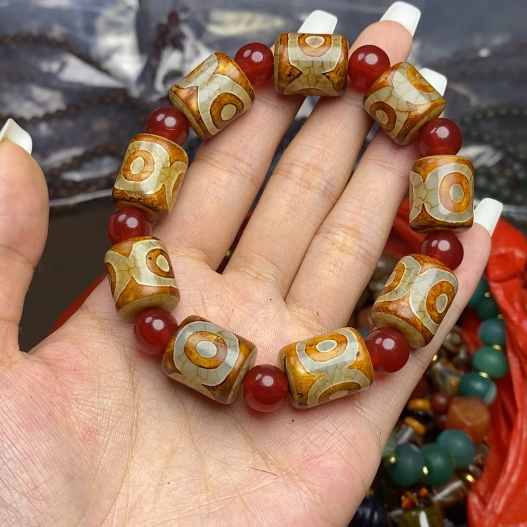 未镶嵌颈饰玛瑙/玉髓