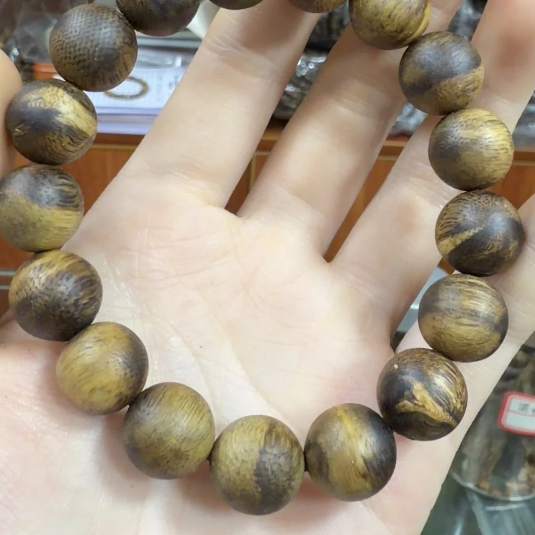 沉香沉香碎屑沉香花珠1.2偏大