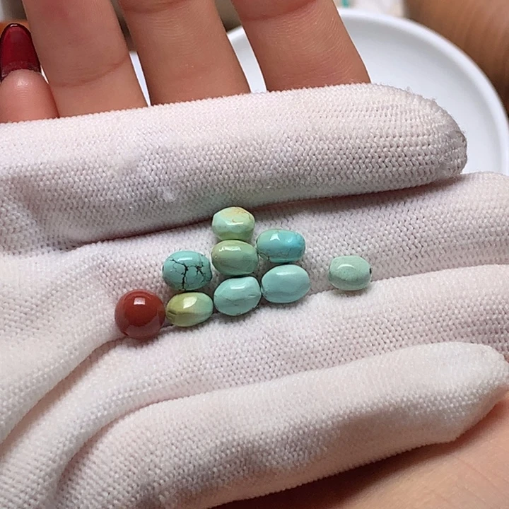 未镶嵌南红玛瑙珠宝奇石