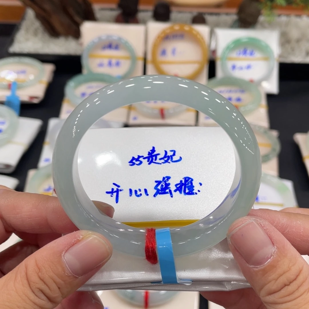 未镶嵌手镯翡翠缅甸翡翠天然翡翠