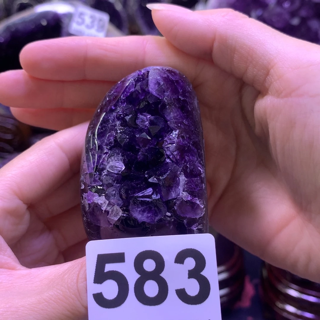 未镶嵌水晶大型摆件（非配饰）