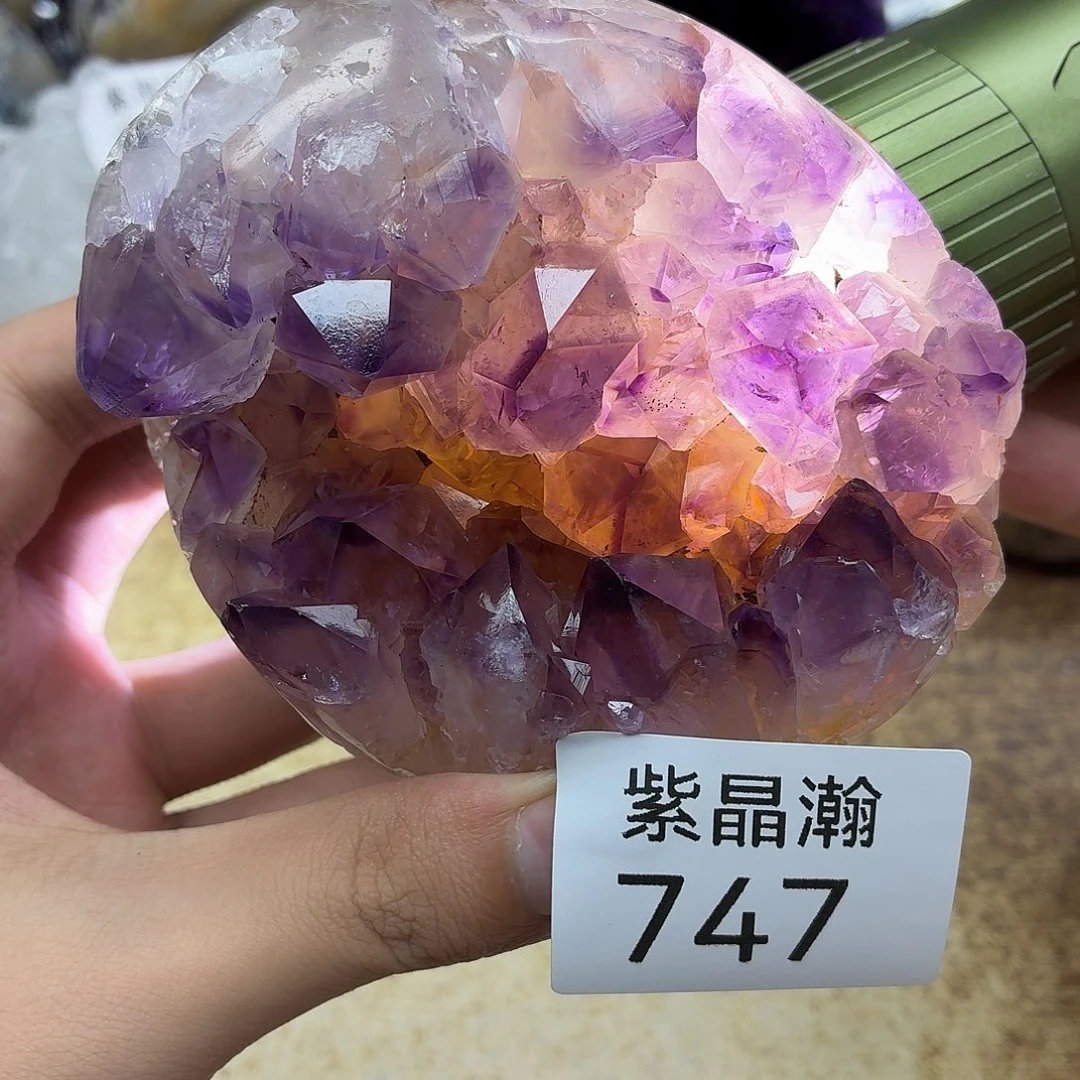 未镶嵌大型摆件（非配饰）水晶