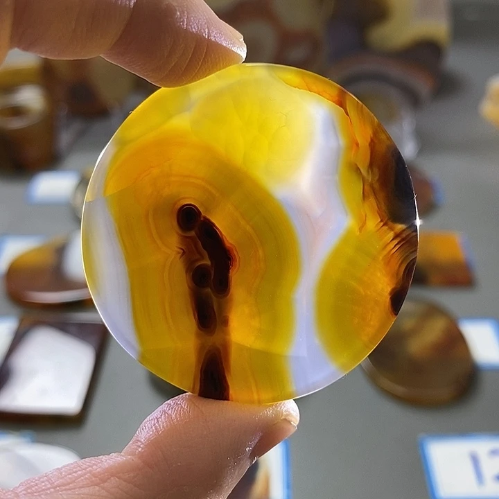 玛瑙/玉髓未镶嵌珠宝半成品77