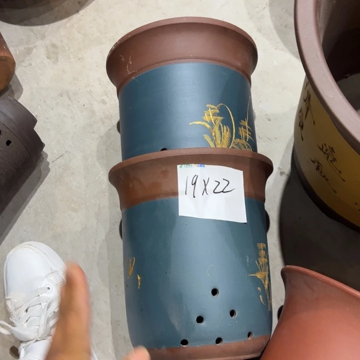 紫砂花盆紫砂的花