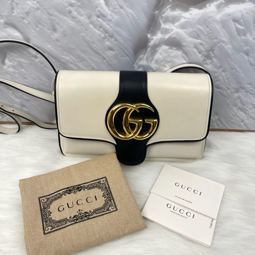 95新 GUCCI/古驰 1220 6223 古驰黑白拼色小号单肩斜挎包