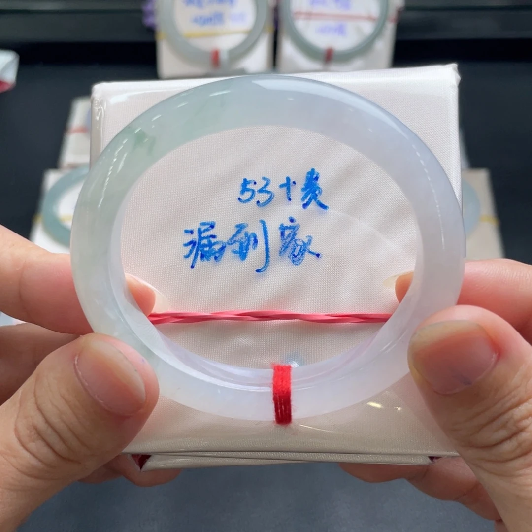 未镶嵌手镯翡翠翡翠手镯