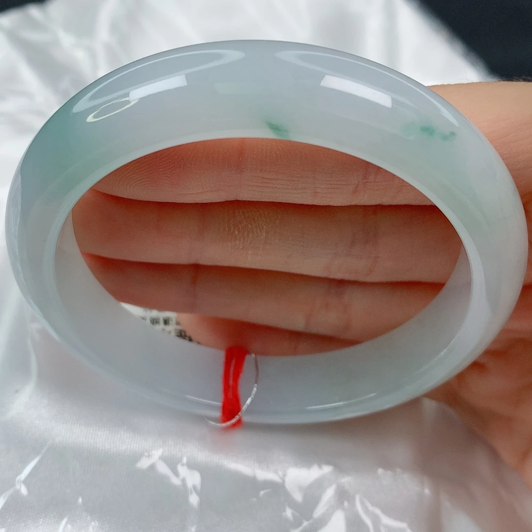 未镶嵌手镯翡翠56.8正圈，小清新胶润，完整，019