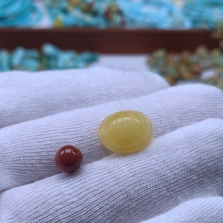 南红玛瑙未镶嵌珠宝奇石