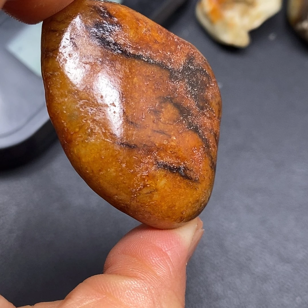 和田玉未镶嵌珠宝奇石