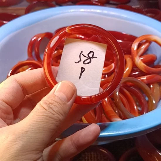 玛瑙/玉髓未镶嵌手镯