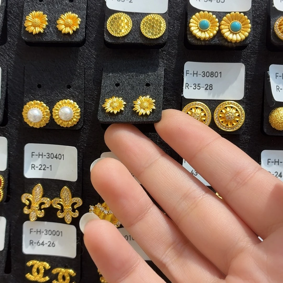 铜合金11-66强保色发 2个壹笔壹耳钉