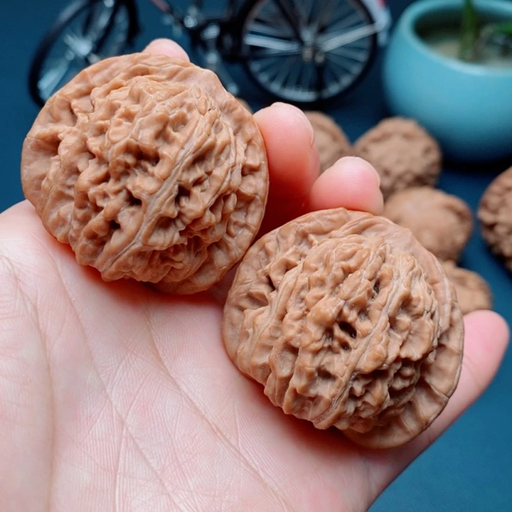 文玩核桃把件四座楼42全品