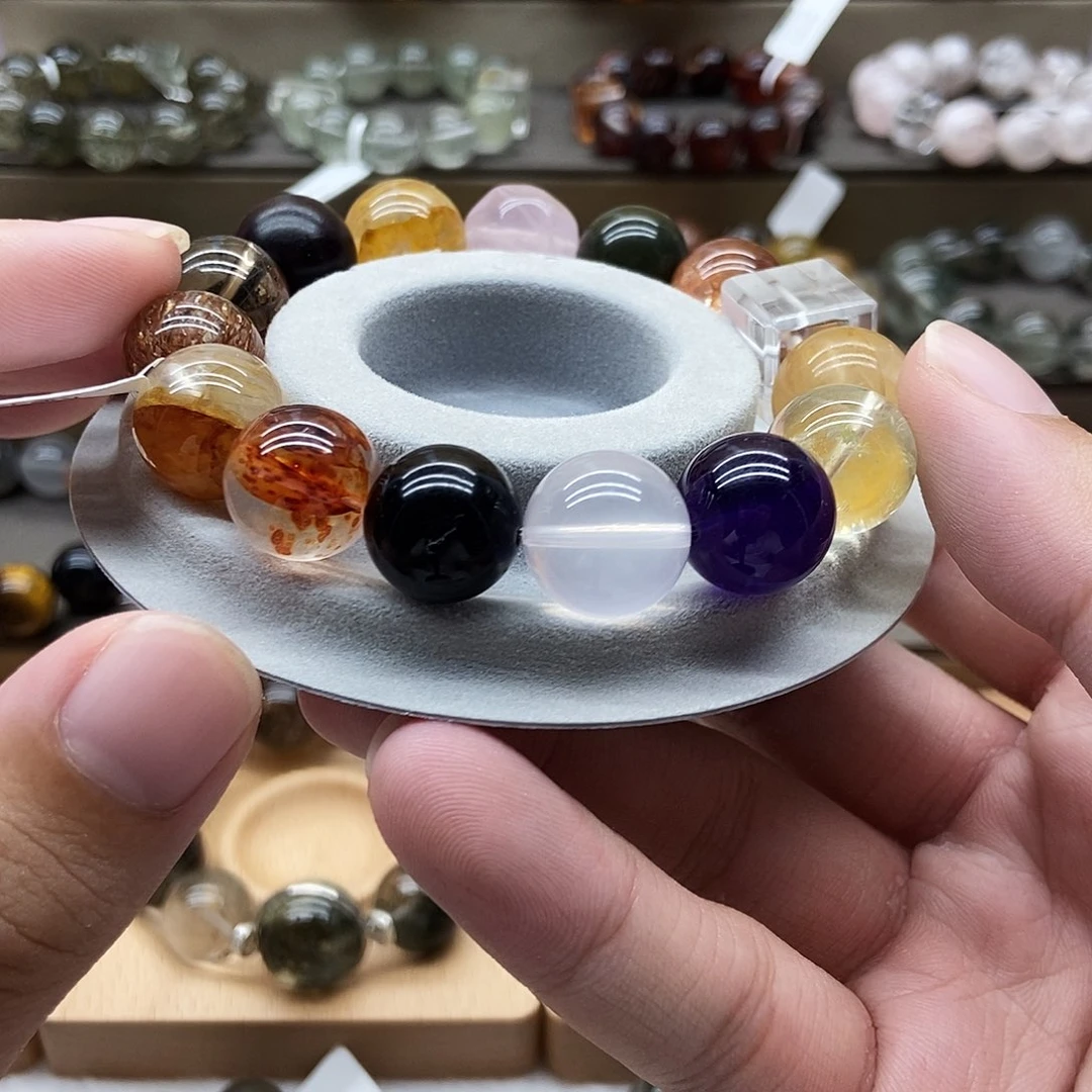 未镶嵌手链水晶V****?手串