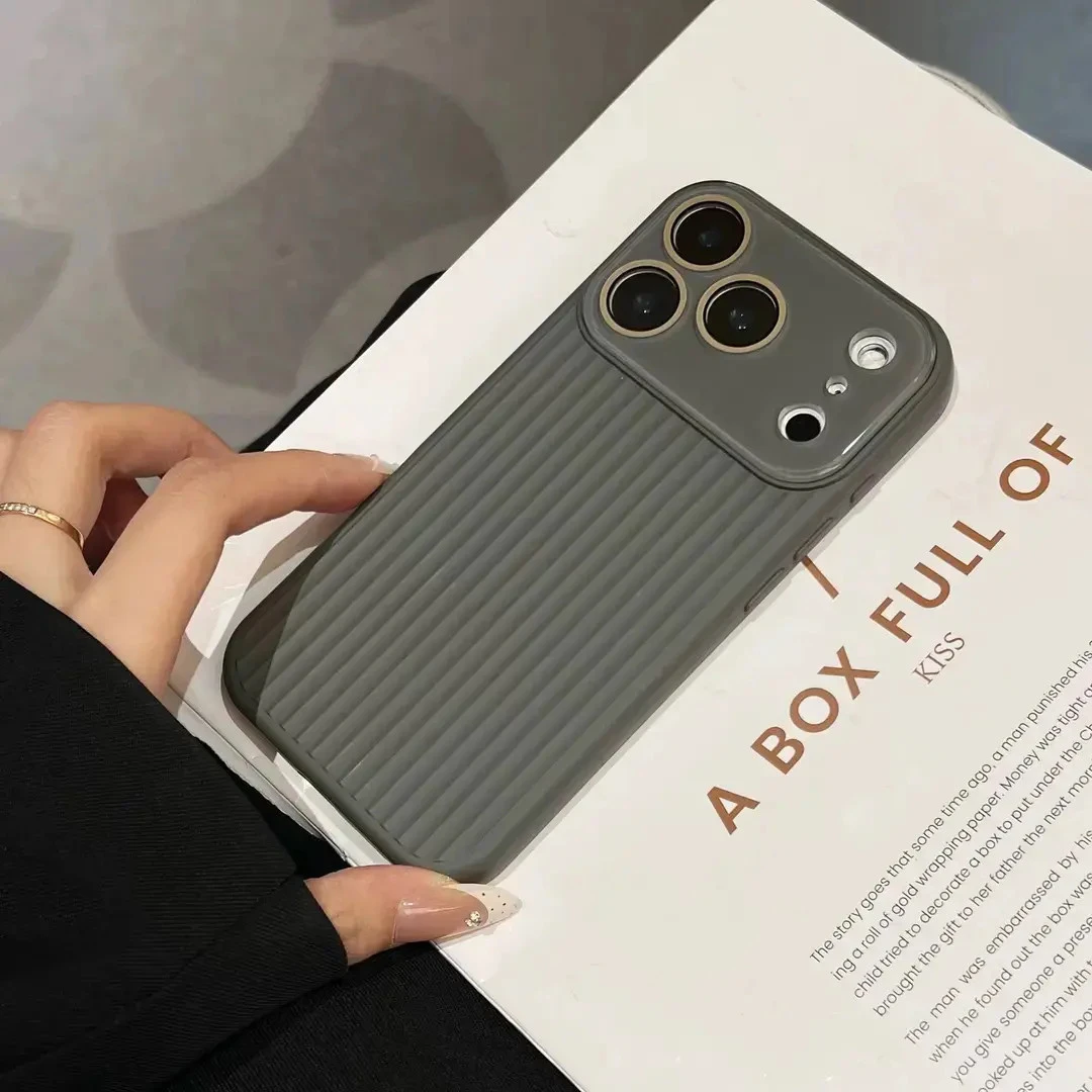 简约创意适用苹果17promax手机壳大视窗16/15瓦楞纹硅胶14新款13