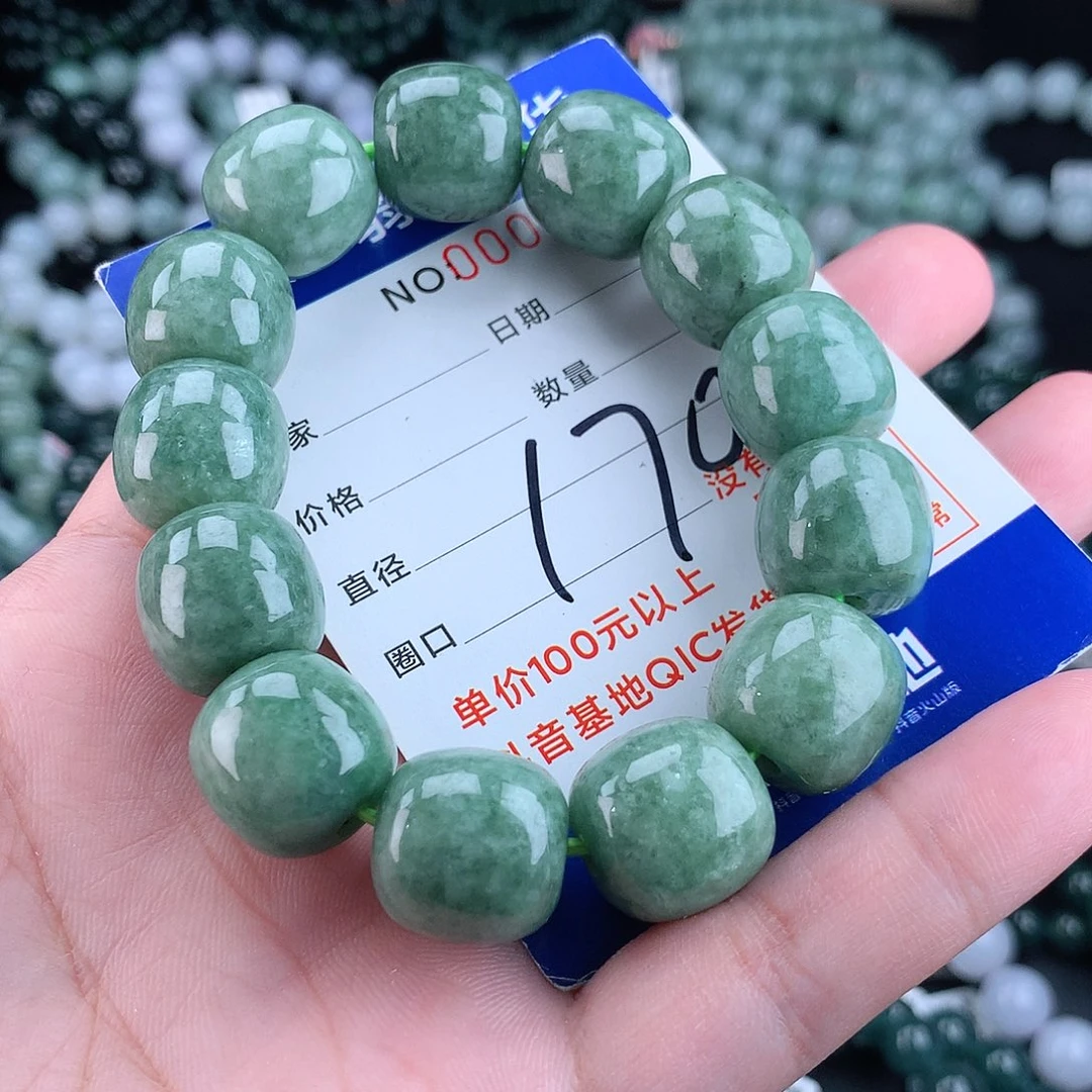 翡翠毛衣链未镶嵌