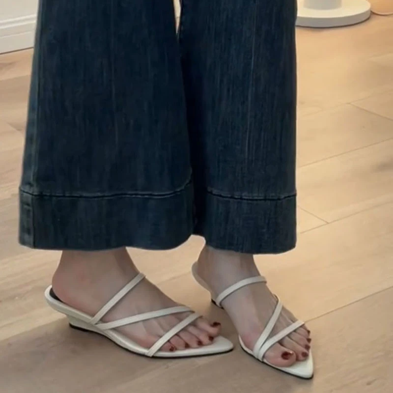 羊皮版！法式尖头一字细带坡跟凉拖鞋女夏新款配裙子外穿高跟凉鞋