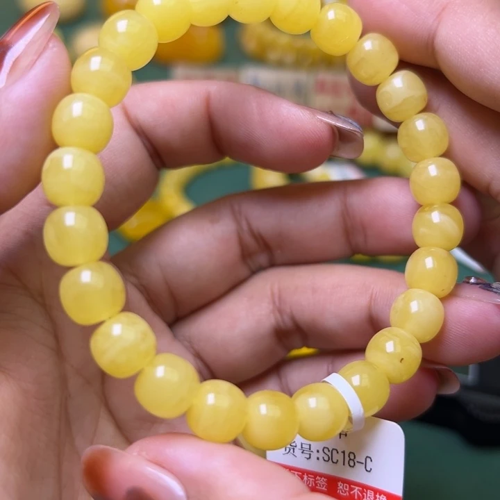 蜜蜡未镶嵌珠宝奇石