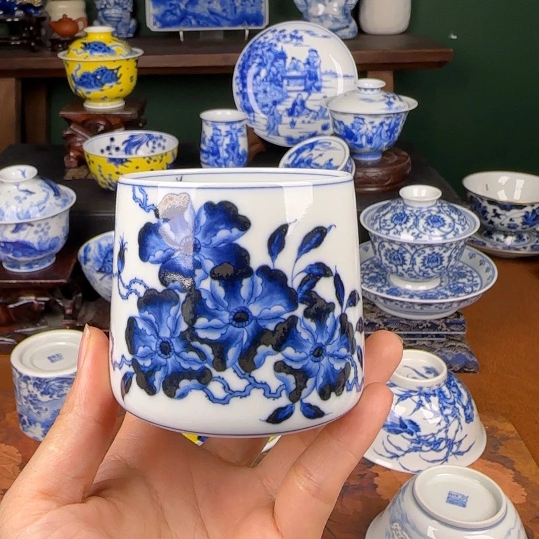 杯洪印慕明蔷薇花。