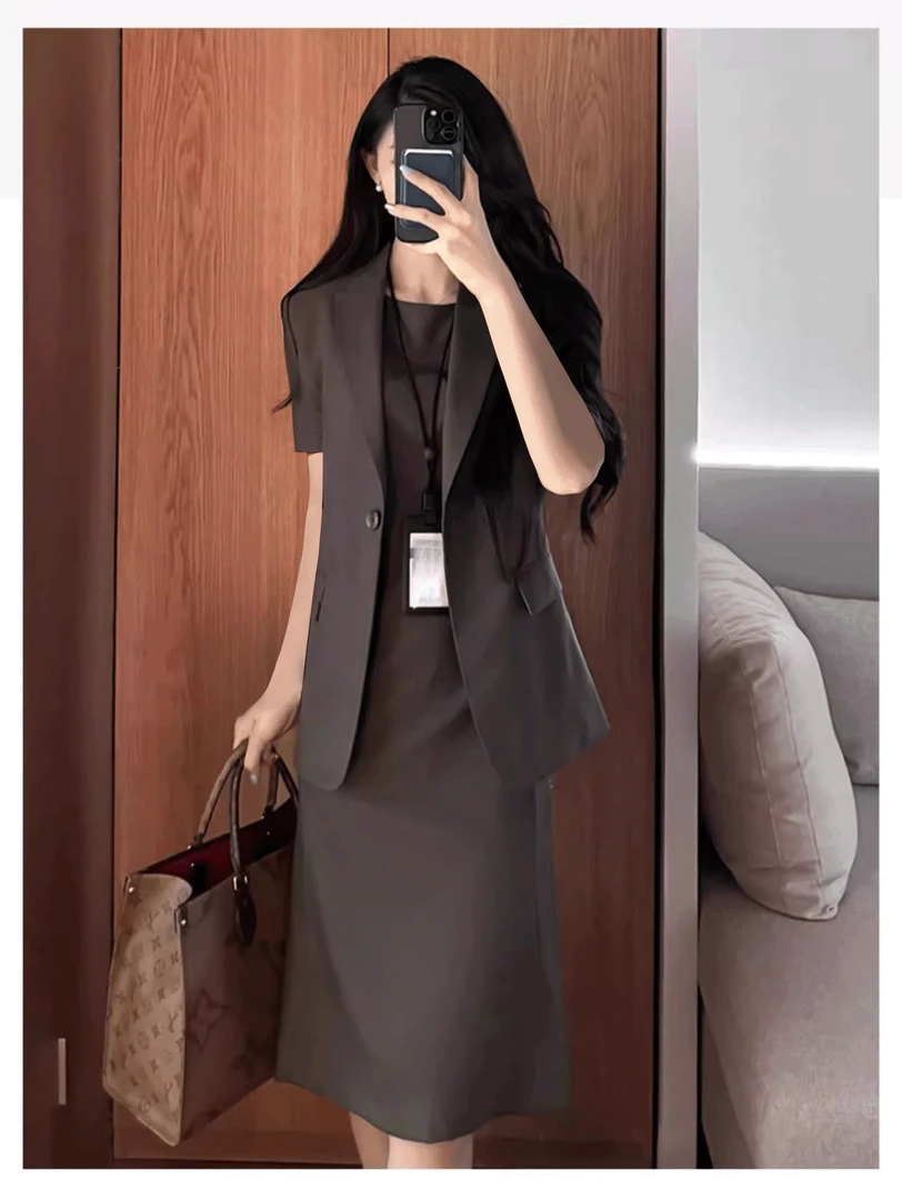灰绿色职场穿搭短袖职业西装套装裙女韩版轻奢气质连衣裙子两件套