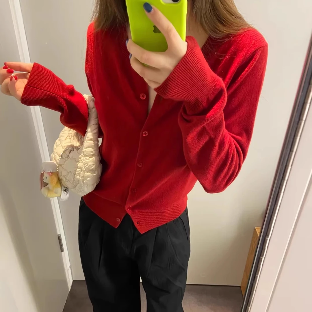 红色针织开衫女秋冬季韩系氛围感修身软糯慵懒短款毛衣打底衫外套