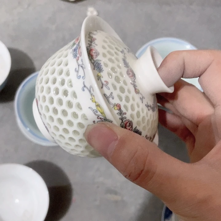 茶具微瑕，介意勿拍