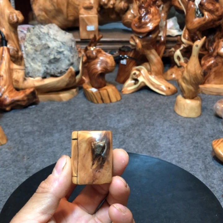 戴***柏木（崖柏）崖柏47