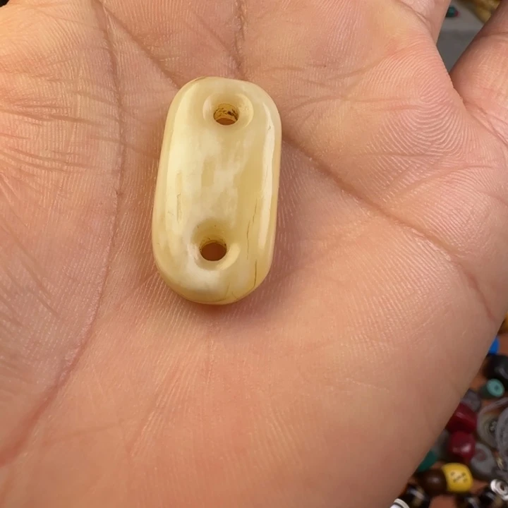 琉璃/树脂/塑料类