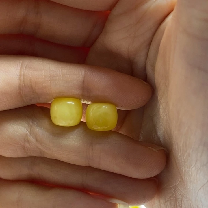蜜蜡裸石未镶嵌发***胖尺寸10加