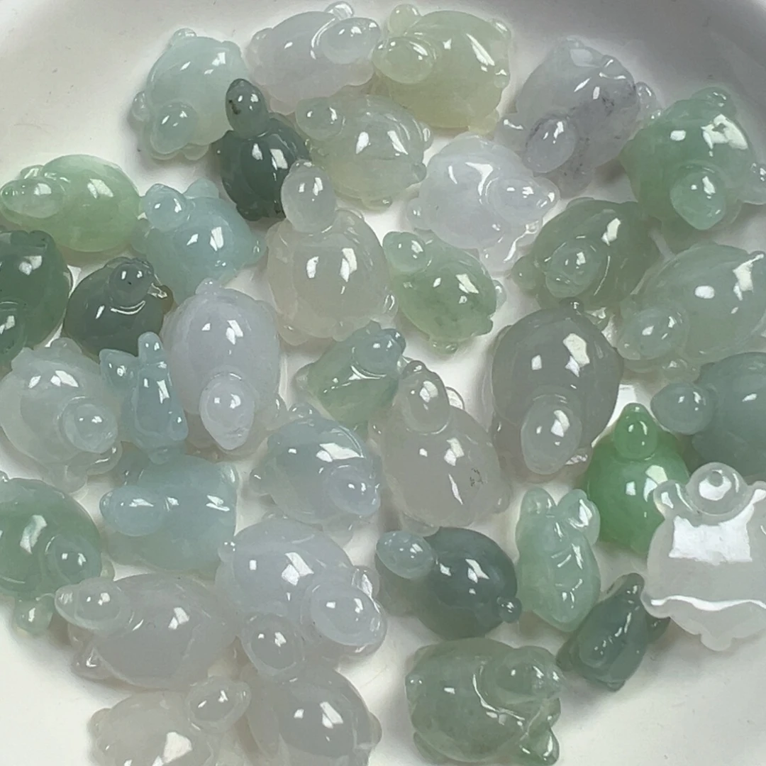 翡翠散珠翡翠乌龟一个可挑