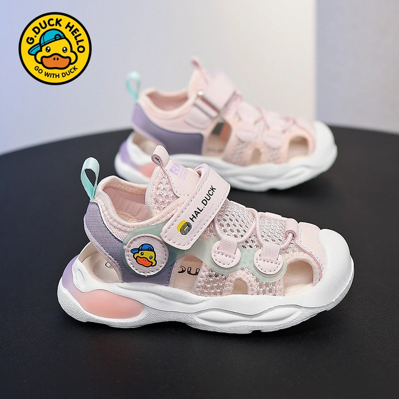 小黄鸭女童凉鞋2025新款夏季包头儿童运动鞋轻便软底中小童沙滩鞋