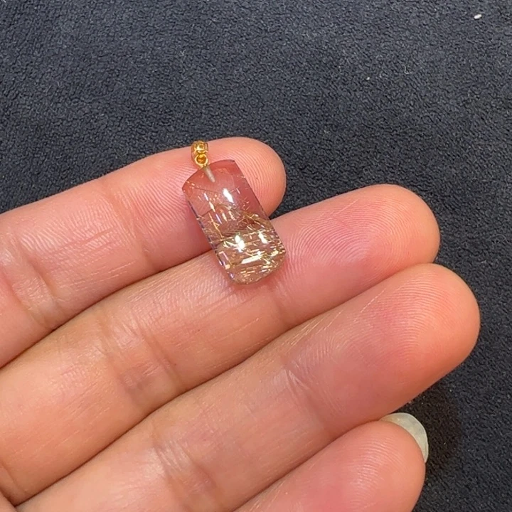 吊坠(不含链)18K金镶嵌发晶肤****甲