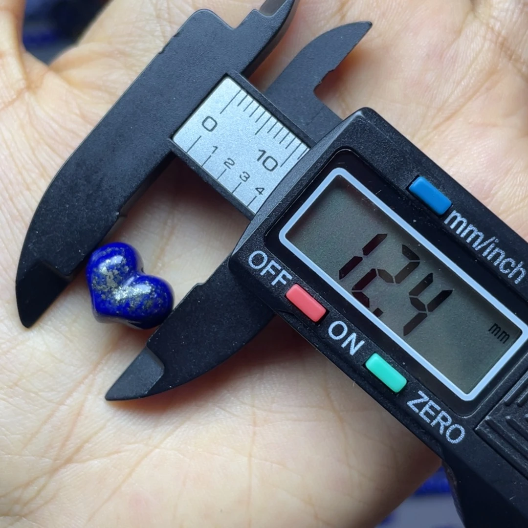 青金石未镶嵌12mm爱心配饰