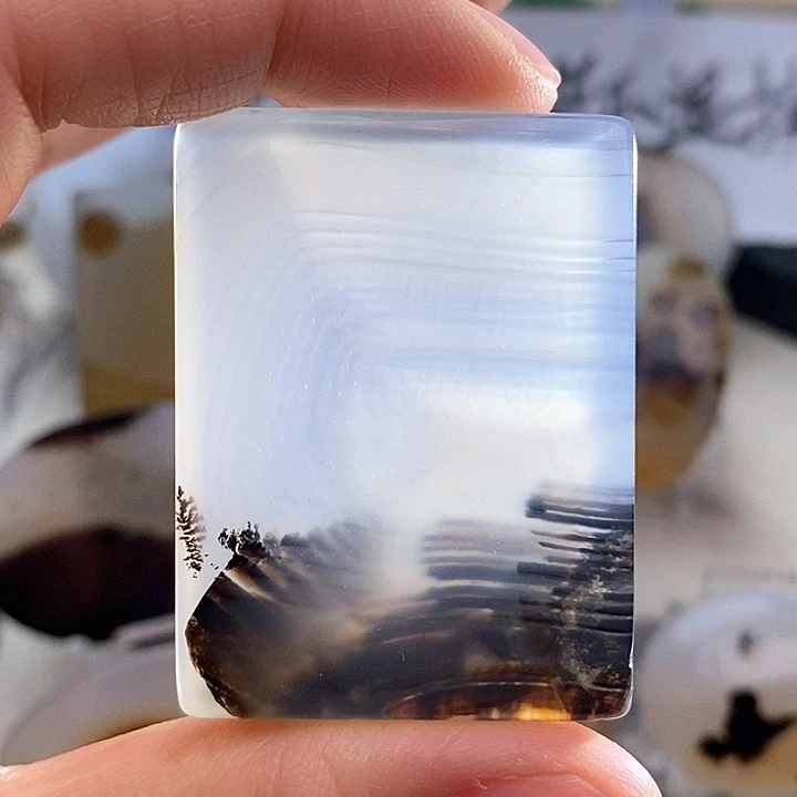 玛瑙/玉髓颈饰未镶嵌