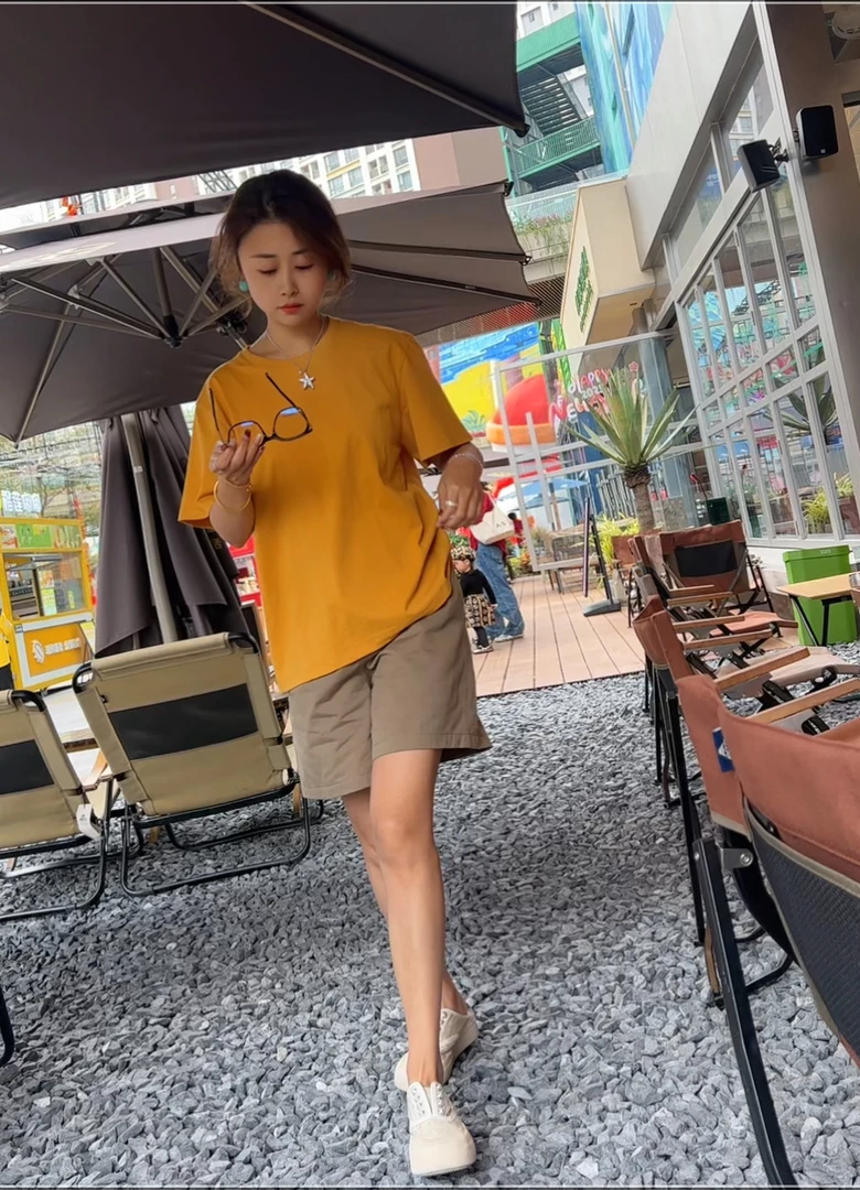 25春夏活力感纯色T恤25213