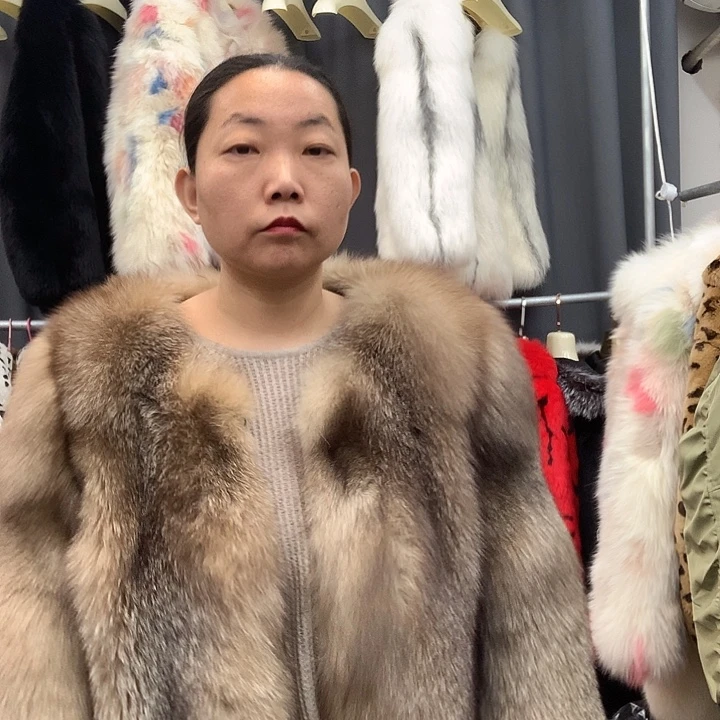 银蓝整皮染色仿紫貂色外套