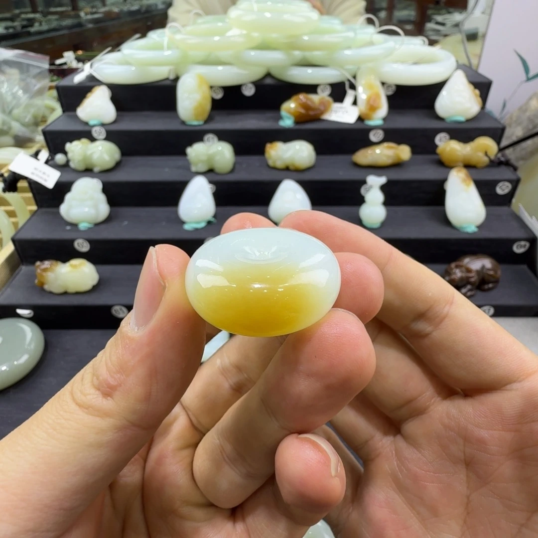 和田玉未镶嵌吊坠(赠链)新疆和田玉平安扣